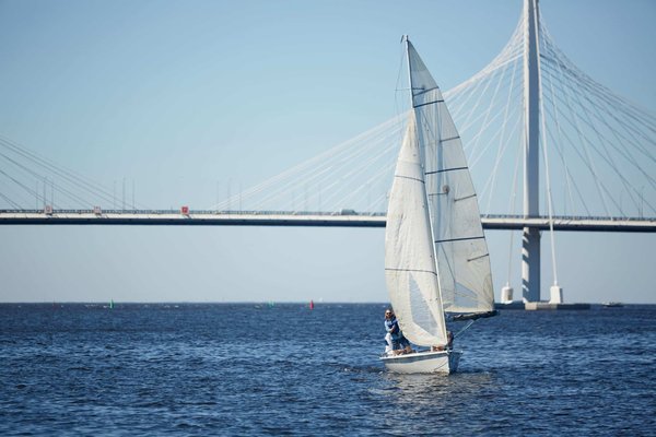 Peut-on continuer à voyager en avion au début de la grossesse ?